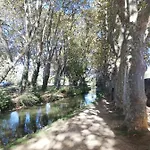 Sous Les Remparts Καρκασόν