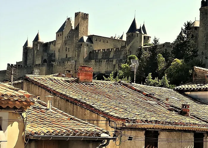 Sous Les Remparts דירה *